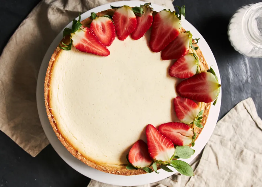 Easy Cheesecake - Creamy Dessert