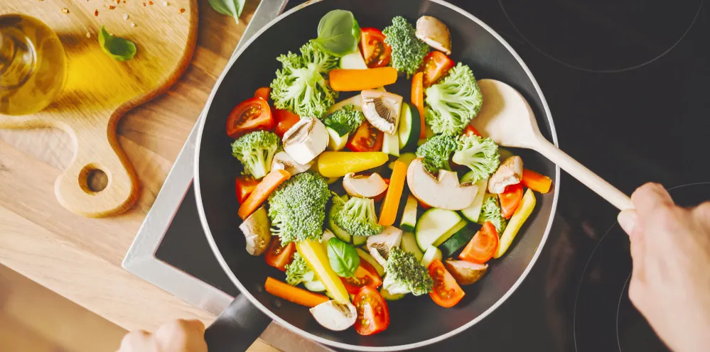 sauté vegetables - cooking techniques - beginner cooking tips - quick veggie recipes