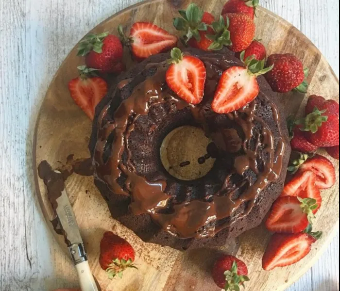 Vegan Chocolate Cake - The Ultimate Moist & Fudgy Plant-Based Recipe vegan chocolate cake - vegan desserts - dairy-free cake - plant-based baking - egg-free chocolate cake